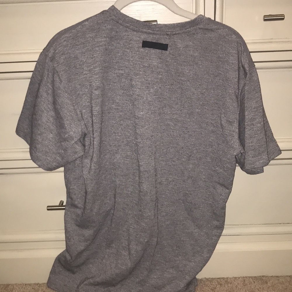 Fabletics t-shirt - Picture 2 of 3